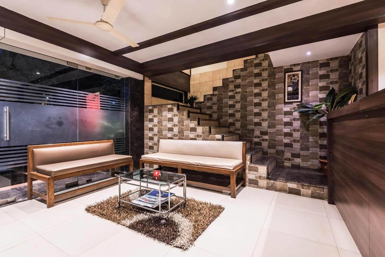 Hotel Veer Residency Панвел Екстериор снимка