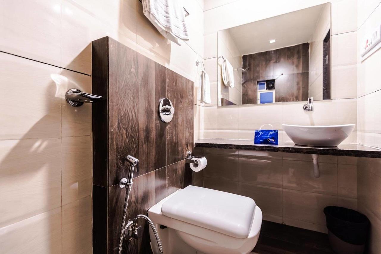 Hotel Veer Residency Панвел Екстериор снимка